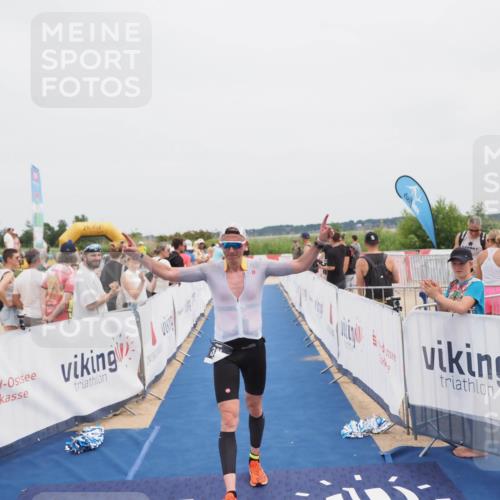 22.06.2025 - Viking Triathlon MichiJ http://msf.ph/oto/8080021 22.06.2025 14:40:01 Ziel 381 meine-sportfotos.de