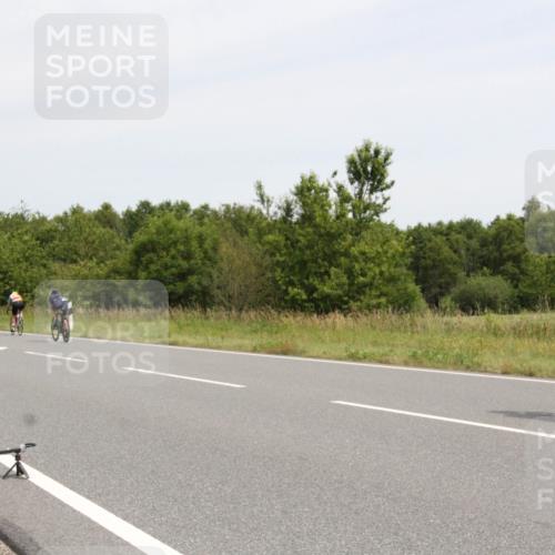 22.06.2025 - Viking Triathlon Yannick Fuchs http://msf.ph/oto/8080025 22.06.2025 12:19:03 Radfahren 301, 484, 520, 602, 613, 616 meine-sportfotos.de