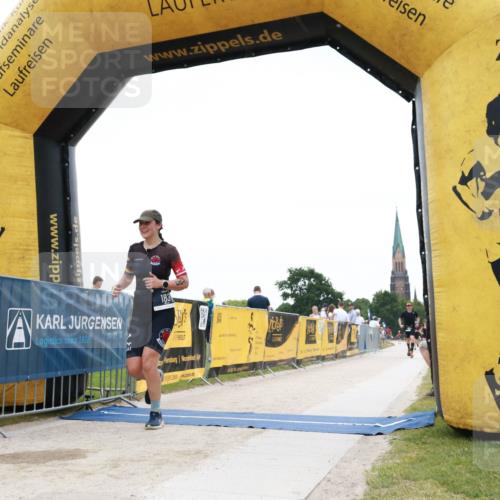 22.06.2025 - Viking Triathlon H.Heesch http://msf.ph/oto/8080054 22.06.2025 16:02:42 Laufen 183 meine-sportfotos.de