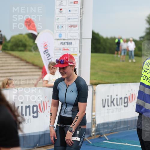 22.06.2025 - Viking Triathlon Yannick Fuchs http://msf.ph/oto/8080055 22.06.2025 16:50:05 Ziel 477 meine-sportfotos.de