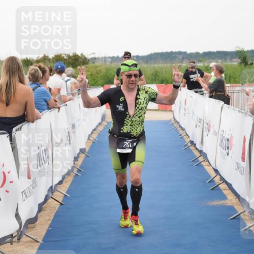 22.06.2025 - Viking Triathlon MichiJ http://msf.ph/oto/8080071 22.06.2025 15:56:40 Ziel 261, 306 meine-sportfotos.de