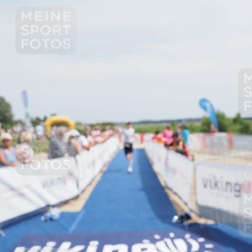22.06.2025 - Viking Triathlon MichiJ http://msf.ph/oto/8080091 22.06.2025 14:20:04 Ziel 401 meine-sportfotos.de
