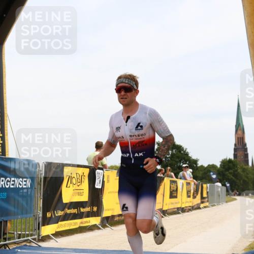 22.06.2025 - Viking Triathlon H.Heesch http://msf.ph/oto/8080099 22.06.2025 12:56:30 Laufen 4 meine-sportfotos.de