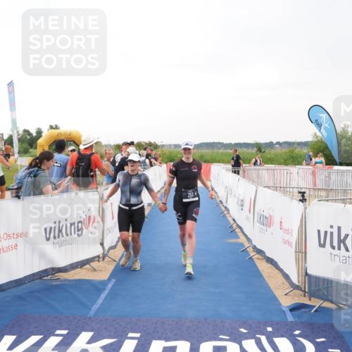 22.06.2025 - Viking Triathlon MichiJ http://msf.ph/oto/8080103 22.06.2025 16:05:37 Ziel 251, 454 meine-sportfotos.de
