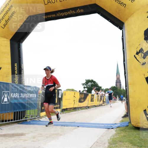 22.06.2025 - Viking Triathlon H.Heesch http://msf.ph/oto/8080135 22.06.2025 16:05:43 Laufen 155 meine-sportfotos.de