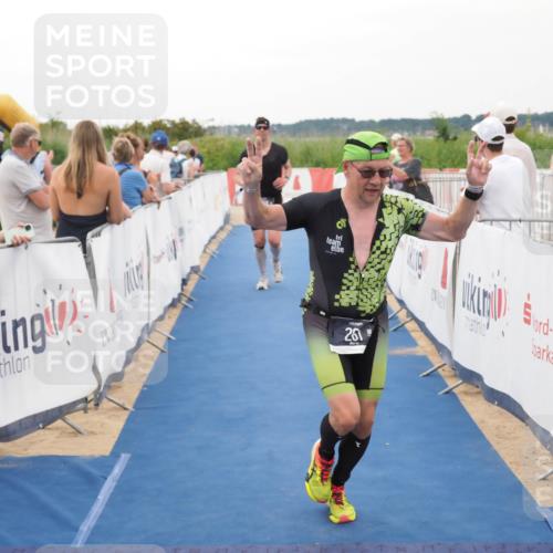 22.06.2025 - Viking Triathlon MichiJ http://msf.ph/oto/8080158 22.06.2025 15:56:41 Ziel 261, 306 meine-sportfotos.de