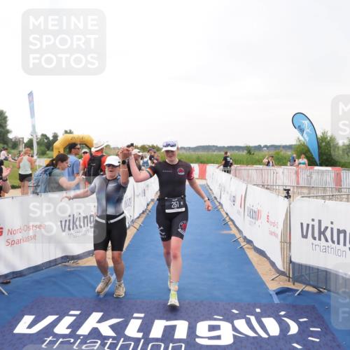22.06.2025 - Viking Triathlon MichiJ http://msf.ph/oto/8080160 22.06.2025 16:05:37 Ziel 251, 454 meine-sportfotos.de