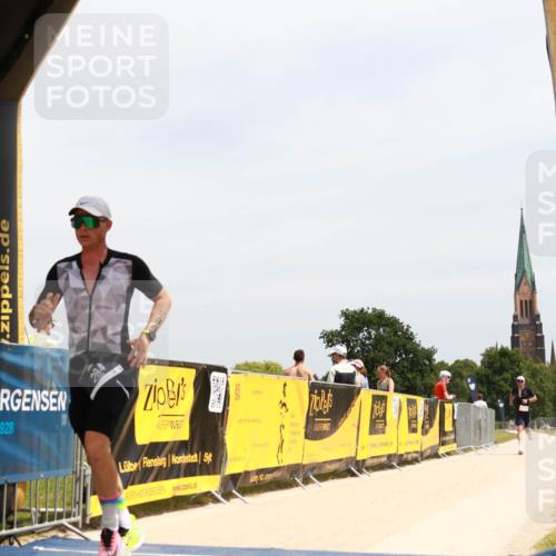 22.06.2025 - Viking Triathlon H.Heesch http://msf.ph/oto/8080178 22.06.2025 13:00:22 Laufen 284 meine-sportfotos.de