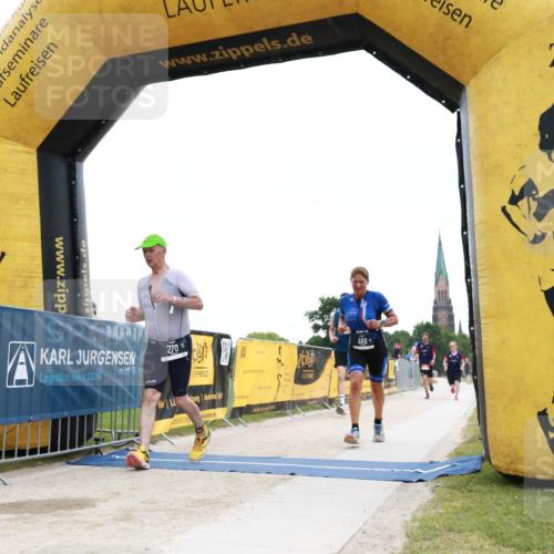 22.06.2025 - Viking Triathlon H.Heesch http://msf.ph/oto/8080204 22.06.2025 16:08:48 Laufen 234, 270, 488 meine-sportfotos.de