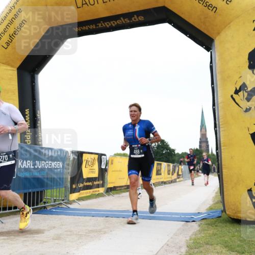 22.06.2025 - Viking Triathlon H.Heesch http://msf.ph/oto/8080207 22.06.2025 16:08:48 Laufen 234, 270, 488 meine-sportfotos.de