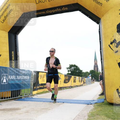 22.06.2025 - Viking Triathlon H.Heesch http://msf.ph/oto/8080230 22.06.2025 16:09:08 Laufen 523 meine-sportfotos.de