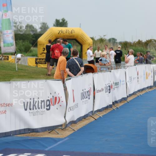 22.06.2025 - Viking Triathlon Yannick Fuchs http://msf.ph/oto/8080259 22.06.2025 16:52:21 Ziel  meine-sportfotos.de