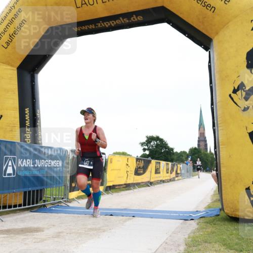 22.06.2025 - Viking Triathlon H.Heesch http://msf.ph/oto/8080290 22.06.2025 16:11:35 Laufen 547 meine-sportfotos.de