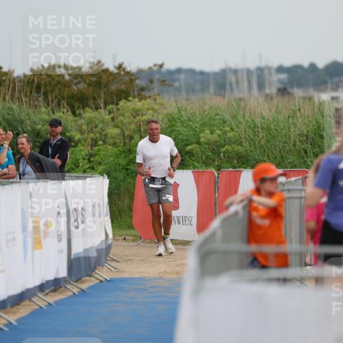22.06.2025 - Viking Triathlon Yannick Fuchs http://msf.ph/oto/8080296 22.06.2025 16:53:26 Ziel  meine-sportfotos.de