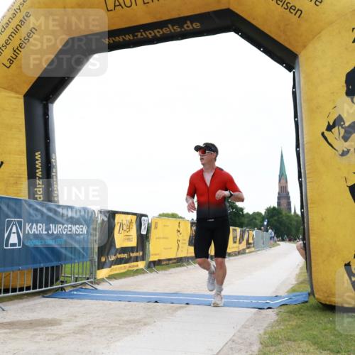 22.06.2025 - Viking Triathlon H.Heesch http://msf.ph/oto/8080358 22.06.2025 16:16:55 Laufen 106 meine-sportfotos.de