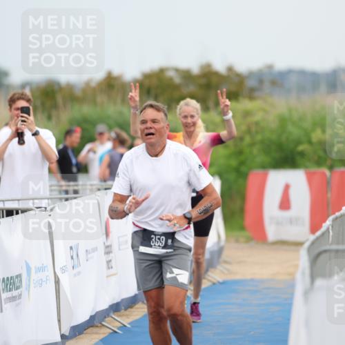 22.06.2025 - Viking Triathlon Yannick Fuchs http://msf.ph/oto/8080382 22.06.2025 16:53:34 Ziel 359, 436 meine-sportfotos.de