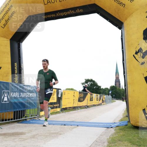 22.06.2025 - Viking Triathlon H.Heesch http://msf.ph/oto/8080389 22.06.2025 16:18:16 Laufen 186 meine-sportfotos.de
