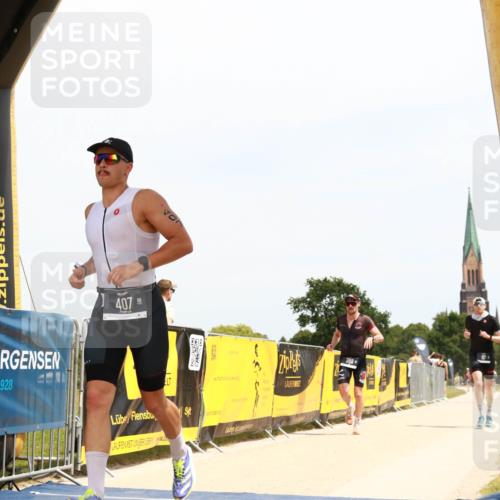 22.06.2025 - Viking Triathlon H.Heesch http://msf.ph/oto/8080398 22.06.2025 13:06:03 Laufen 187, 388, 407 meine-sportfotos.de