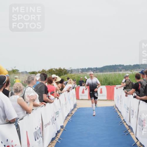 22.06.2025 - Viking Triathlon MichiJ http://msf.ph/oto/8080400 22.06.2025 14:40:40 Ziel 444 meine-sportfotos.de