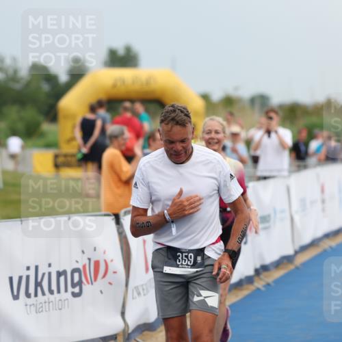 22.06.2025 - Viking Triathlon Yannick Fuchs http://msf.ph/oto/8080416 22.06.2025 16:53:38 Ziel 359, 436 meine-sportfotos.de
