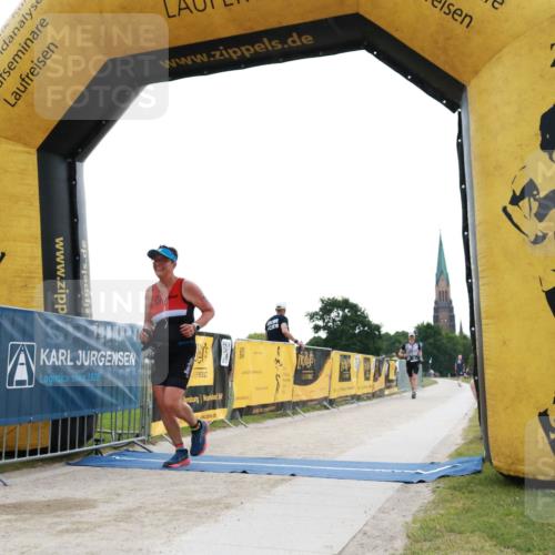 22.06.2025 - Viking Triathlon H.Heesch http://msf.ph/oto/8080419 22.06.2025 16:20:10 Laufen 131 meine-sportfotos.de