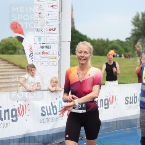22.06.2025 - Viking Triathlon Yannick Fuchs http://msf.ph/oto/8080439 22.06.2025 16:53:42 Ziel 359, 436 meine-sportfotos.de