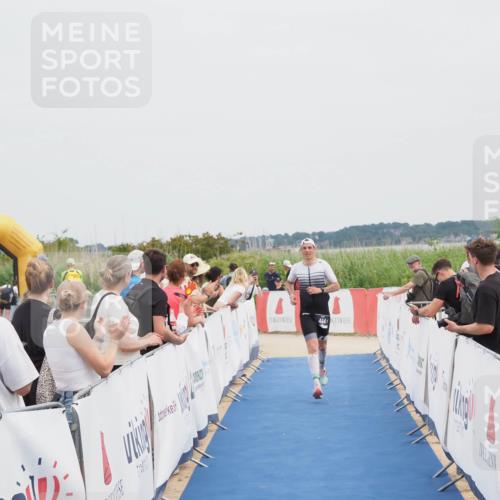 22.06.2025 - Viking Triathlon MichiJ http://msf.ph/oto/8080453 22.06.2025 14:40:40 Ziel 444 meine-sportfotos.de
