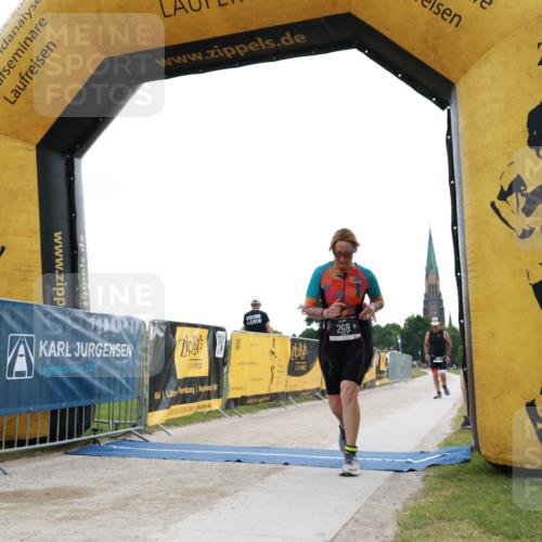 22.06.2025 - Viking Triathlon H.Heesch http://msf.ph/oto/8080454 22.06.2025 16:21:43 Laufen 268, 447 meine-sportfotos.de
