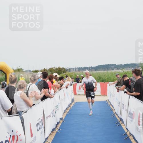 22.06.2025 - Viking Triathlon MichiJ http://msf.ph/oto/8080463 22.06.2025 14:40:40 Ziel 444 meine-sportfotos.de