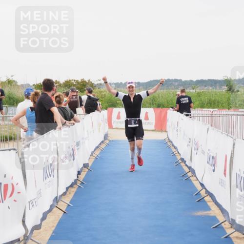 22.06.2025 - Viking Triathlon MichiJ http://msf.ph/oto/8080469 22.06.2025 16:09:58 Ziel 97 meine-sportfotos.de