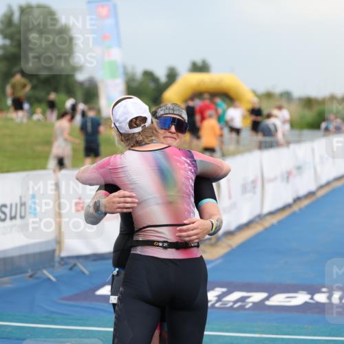 22.06.2025 - Viking Triathlon Yannick Fuchs http://msf.ph/oto/8080470 22.06.2025 16:54:19 Ziel 201 meine-sportfotos.de