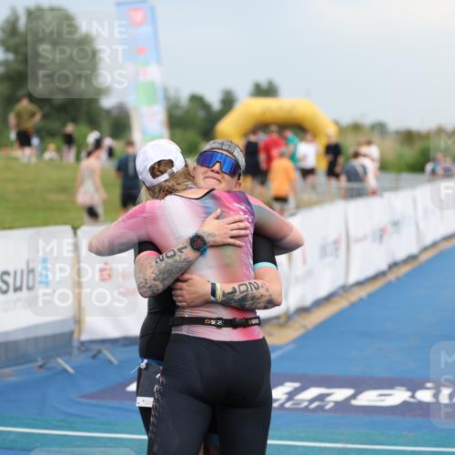 22.06.2025 - Viking Triathlon Yannick Fuchs http://msf.ph/oto/8080475 22.06.2025 16:54:20 Ziel 201 meine-sportfotos.de