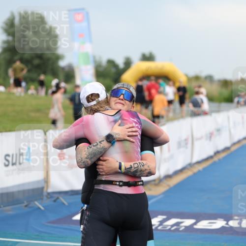 22.06.2025 - Viking Triathlon Yannick Fuchs http://msf.ph/oto/8080483 22.06.2025 16:54:20 Ziel 201 meine-sportfotos.de