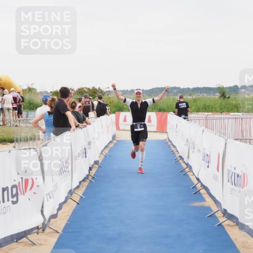 22.06.2025 - Viking Triathlon MichiJ http://msf.ph/oto/8080487 22.06.2025 16:09:58 Ziel 97 meine-sportfotos.de