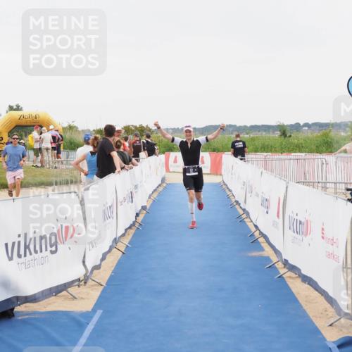 22.06.2025 - Viking Triathlon MichiJ http://msf.ph/oto/8080515 22.06.2025 16:09:58 Ziel 97 meine-sportfotos.de