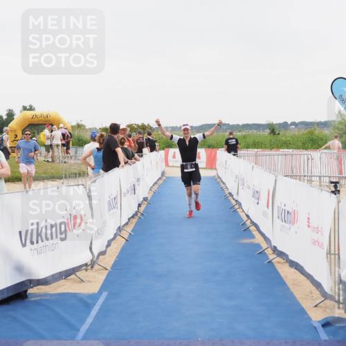 22.06.2025 - Viking Triathlon MichiJ http://msf.ph/oto/8080523 22.06.2025 16:09:58 Ziel 97 meine-sportfotos.de