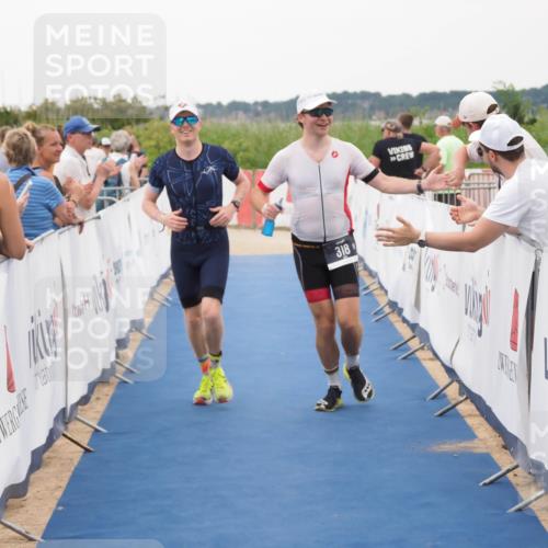22.06.2025 - Viking Triathlon MichiJ http://msf.ph/oto/8080526 22.06.2025 15:56:56 Ziel 318, 328 meine-sportfotos.de