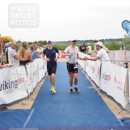 22.06.2025 - Viking Triathlon MichiJ http://msf.ph/oto/8080571 22.06.2025 15:56:57 Ziel 318, 328 meine-sportfotos.de