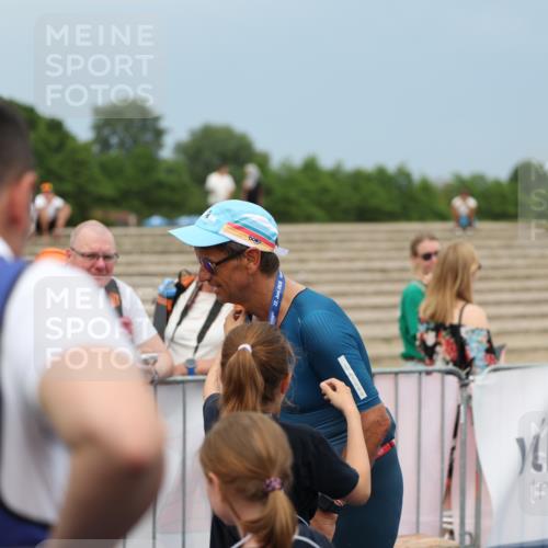 22.06.2025 - Viking Triathlon Yannick Fuchs http://msf.ph/oto/8080600 22.06.2025 16:56:26 Ziel  meine-sportfotos.de