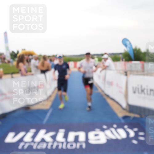 22.06.2025 - Viking Triathlon MichiJ http://msf.ph/oto/8080606 22.06.2025 15:56:57 Ziel 318, 328 meine-sportfotos.de