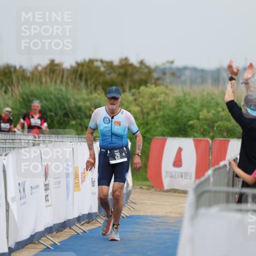 22.06.2025 - Viking Triathlon Yannick Fuchs http://msf.ph/oto/8080613 22.06.2025 16:59:15 Ziel  meine-sportfotos.de