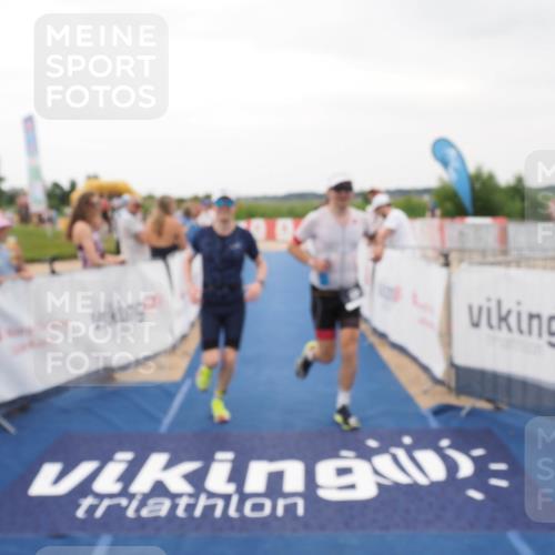 22.06.2025 - Viking Triathlon MichiJ http://msf.ph/oto/8080620 22.06.2025 15:56:58 Ziel 318, 328 meine-sportfotos.de