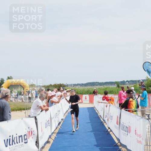 22.06.2025 - Viking Triathlon MichiJ http://msf.ph/oto/8080628 22.06.2025 14:21:28 Ziel 10 meine-sportfotos.de