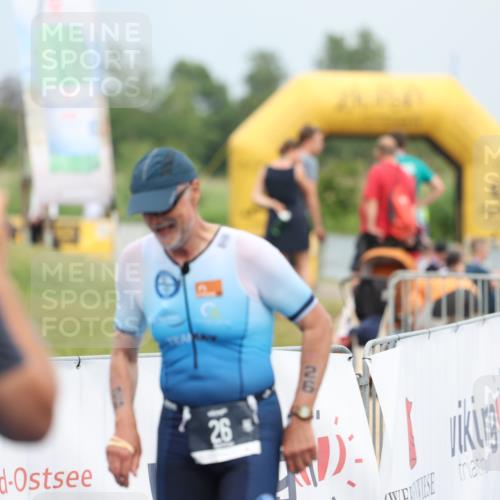 22.06.2025 - Viking Triathlon Yannick Fuchs http://msf.ph/oto/8080633 22.06.2025 16:59:21 Ziel 26 meine-sportfotos.de