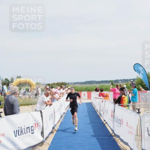 22.06.2025 - Viking Triathlon MichiJ http://msf.ph/oto/8080642 22.06.2025 14:21:28 Ziel 10 meine-sportfotos.de