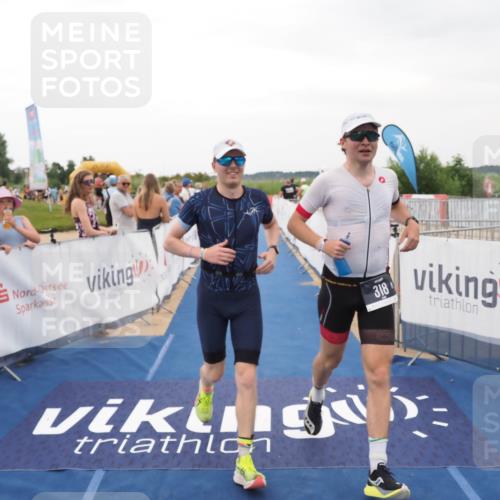 22.06.2025 - Viking Triathlon MichiJ http://msf.ph/oto/8080644 22.06.2025 15:56:58 Ziel 318, 328 meine-sportfotos.de