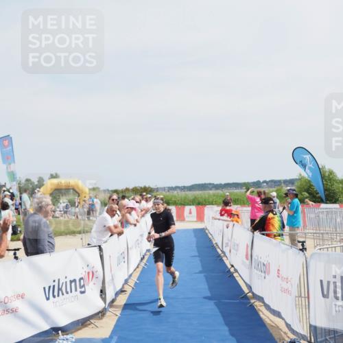 22.06.2025 - Viking Triathlon MichiJ http://msf.ph/oto/8080656 22.06.2025 14:21:29 Ziel 10 meine-sportfotos.de