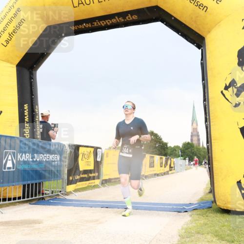 22.06.2025 - Viking Triathlon H.Heesch http://msf.ph/oto/8080673 22.06.2025 16:36:09 Laufen 244 meine-sportfotos.de