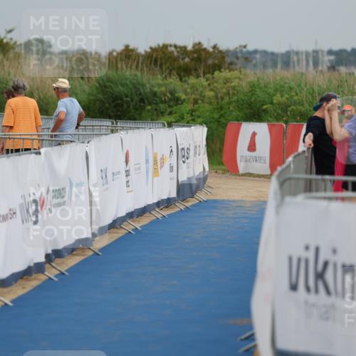 22.06.2025 - Viking Triathlon Yannick Fuchs http://msf.ph/oto/8080697 22.06.2025 17:01:14 Ziel  meine-sportfotos.de