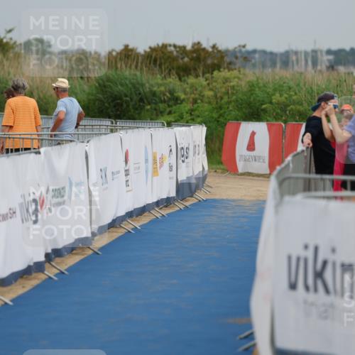 22.06.2025 - Viking Triathlon Yannick Fuchs http://msf.ph/oto/8080701 22.06.2025 17:01:14 Ziel  meine-sportfotos.de